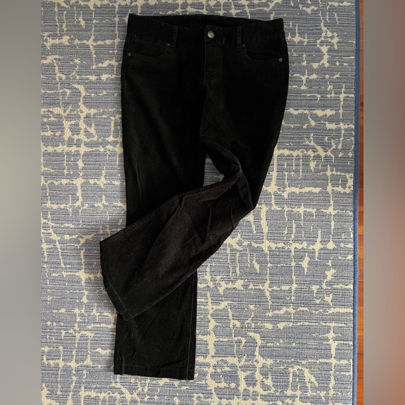 J.Crew “favorite fit” black corduroys // 5-pocket style pants Size 8S - Picture 3 of 6